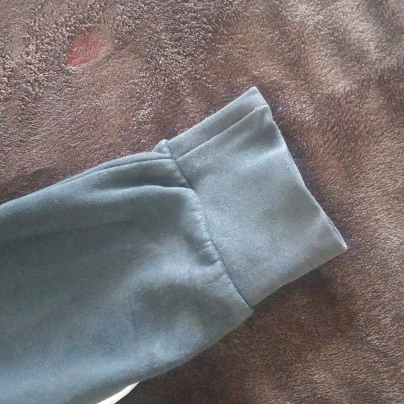 Medium Adidas hoodie - Picture 3 of 5